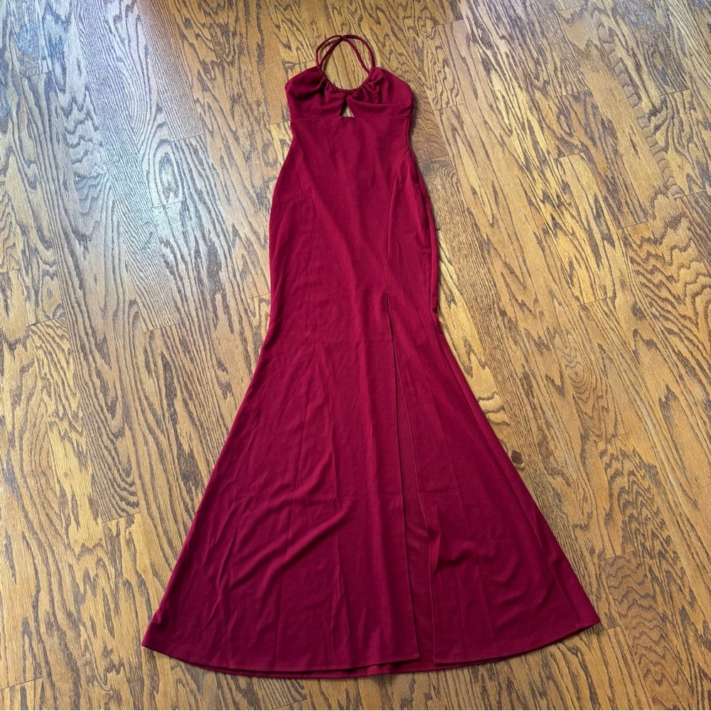 Burgundy Windsor Gown NWT Size XS Prom Formal